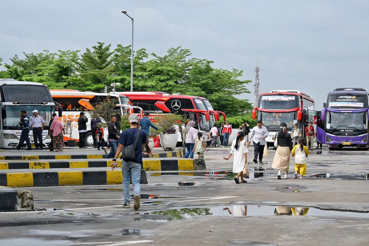 harga tiket bus jakarta palembang, bus murah jakarta palembang, rute bus jakarta palembang, jadwal bus jakarta palembang, tiket bus jakarta palembang 2025, Harga Tiket Bus Jakarta–Palembang Terbaru 2025, Rute dan Estimasi Waktu Perjalanan