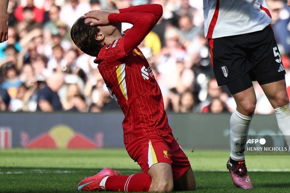 Liverpool, Liga Inggris, Arne Slot, Fulham vs Liverpool, liverpool, Hasil Fulham Vs Liverpool, Arne Slot Kritik Lini Belakang The Reds