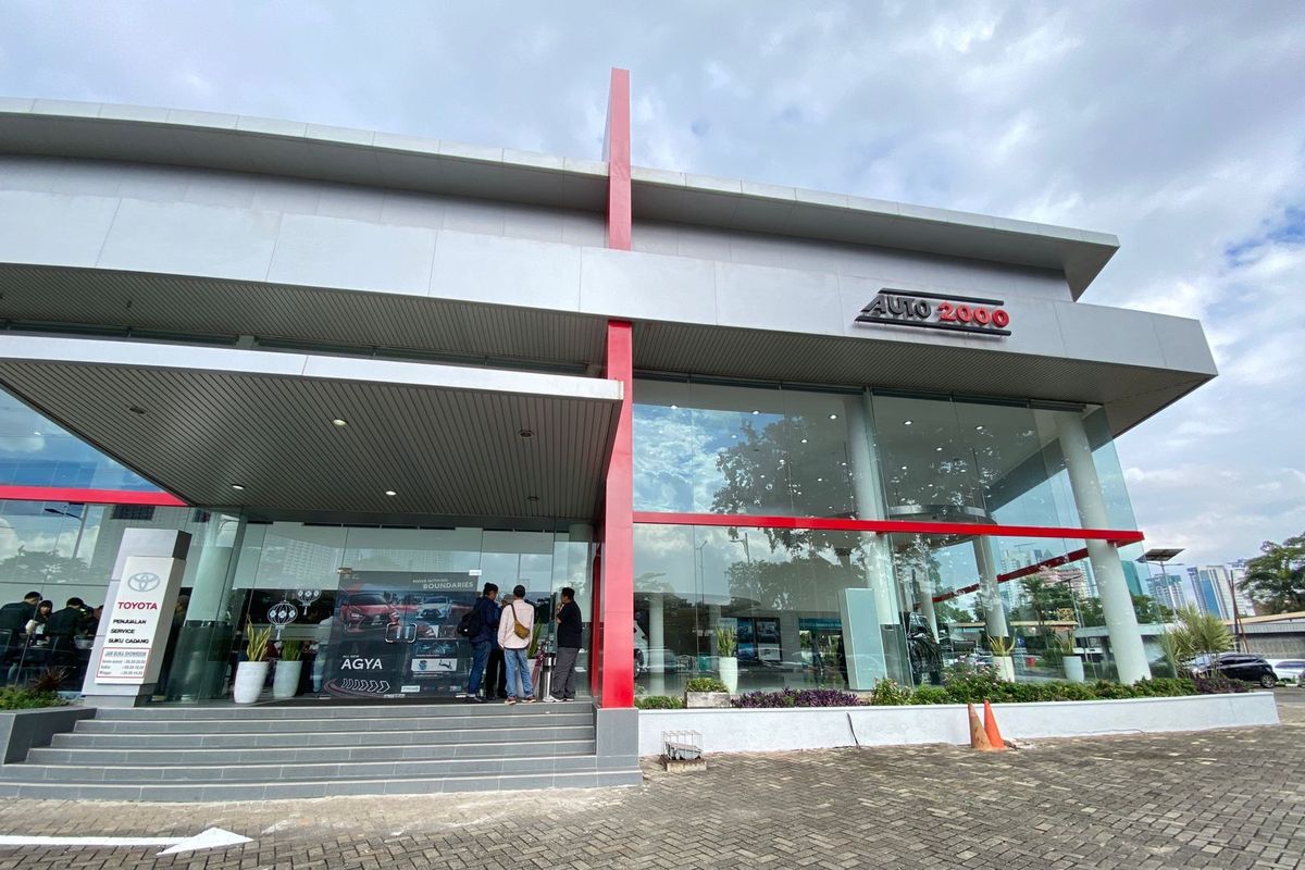 diler, Auto2000, bengkel, Toyota, Diler Mobil Jepang Mulai Berguguran, Ini Antisipasi Auto2000