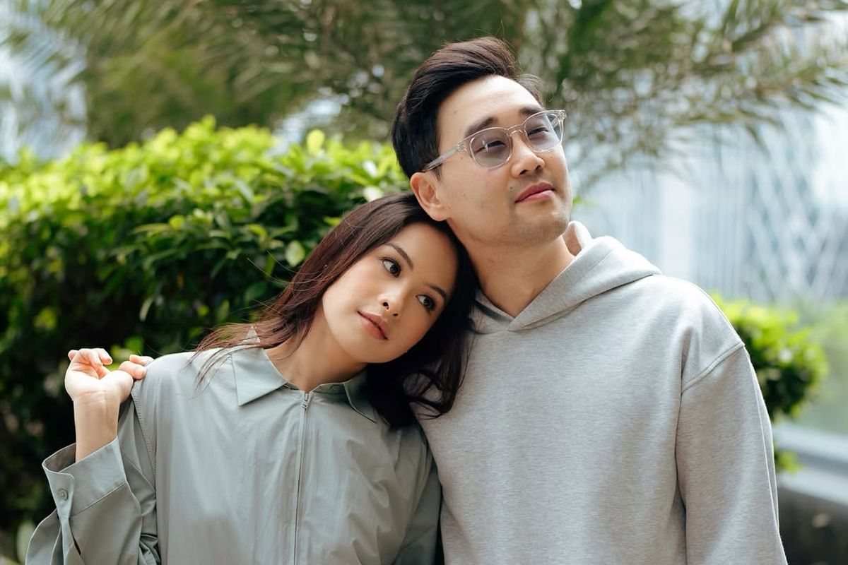 Maudy Ayunda, Jesse Choi, eksim, Eksim, Maudy Ayunda Jesse Choi, Maudy Ayunda dan Jesse Choi, maudy ayunda atasi eksim, Maudy Ayunda Ungkap Suaminya Alami Eksim Setelah Pindah ke Indonesia