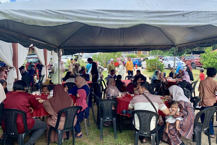 Lebaran di Malaysia, lebaran di malaysia, lebaran sebulan di malaysia, perayaan idul fitri di malaysia, keunikan perayaan idul fitri di malaysia, kapan idul fitri di malaysia, Satu Bulan Lebaran di Malaysia, Meriah Seperti Hari Pertama Idul Fitri