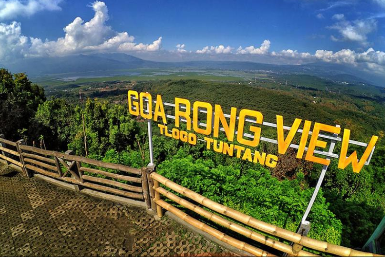 Jalan-jalan di Salatiga, Bisa Nikmati Nuansa Alam hingga Wisata Edukasi, 1. Kampoeng Banyumili, 2. Taman Kelinci Salatiga, 3. Kelenteng Hok Tek Bio, 4. Agrowisata Boemisora, 5. Goa Rong View