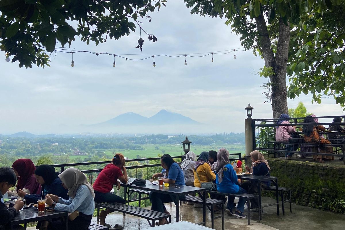 yogyakarta, kuliner, Bantul, lokasi, hidden gem, Angkringan Puncak Bibis, spot sarapan, Ini Lokasi Angkringan Puncak Bibis, Spot Sarapan Hidden Gem di Yogyakarta