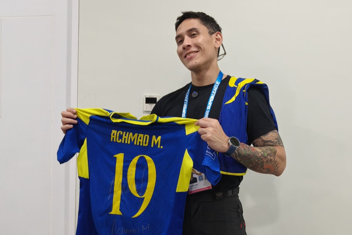 Arema FC, Ganindra Bimo, jersey, Super League 2025 2026, Membawa Misi Mulia, Garindra Bimo Tak Sembarang Koleksi Jersey Lokal