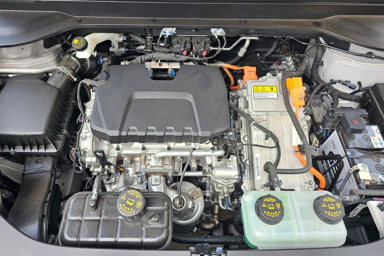 efisiensi, bahan bakar, Wuling Eksion PHEV, baterai, energi, Hybrid, mesin bensin, Ling Power Hybrid System, Wuling Eksion PHEV Punya 4 Mode Energi, Apa Fungsinya?