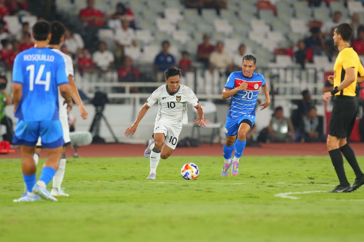 Robi Darwis, Timnas U23 Indonesia, Piala AFF U23 2025, Timnas Indonesia, hasil Indonesia Vs Filipina, ASEAN U23 Championship 2025, hasil Piala AFF U23 2025, hasil timnas u23 indonesia vs filipina, skor timnas u23 indonesia vs filipina, Hasil Timnas U23 Indonesia Vs Filipina 1-0: Garuda Muda Menang berkat Lemparan Maut
