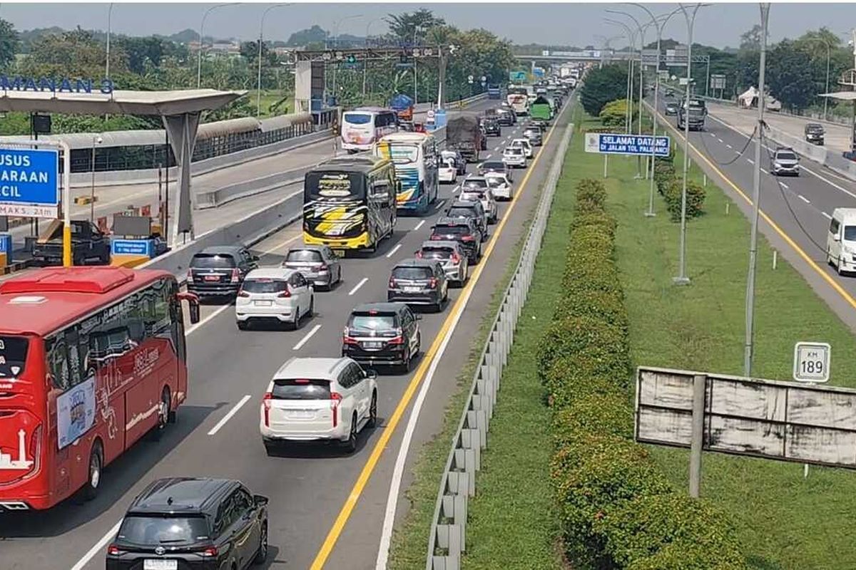 lalu lintas, Tol Cipali, Astra Tol Cipali, otomotif, Lalu Lintas, kendaraan bermotor, Lonjakan Lalu Lintas di Tol Cipali Diprediksi Naik 25 Persen