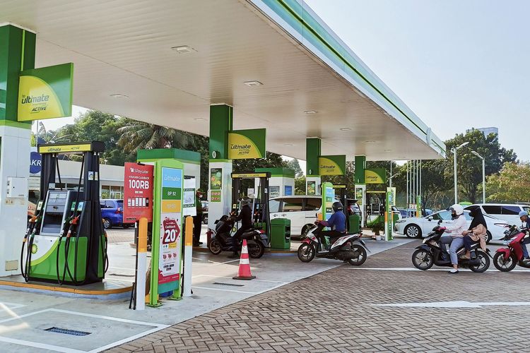 otomotif, Bahan bakar minyak, Pemprov DKI Jakarta, mobil, kendaraan bermotor, PBBKB, Mengenal Pajak Bahan Bakar yang Baru Diturunkan Pemprov DKI Jakarta