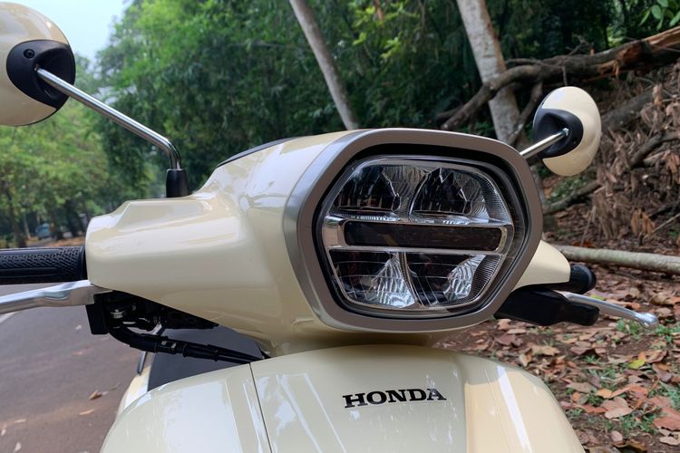servis motor, aki motor, lampu motor, tips motor, lampu redup, Jangan Langsung Salahkan Aki, Ini Biang Kerok Lampu Motor Redup