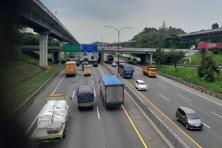 mobil listrik, Kenapa Mobil Listrik Jadi Lebih Boros Saat Dipacu Kencang?