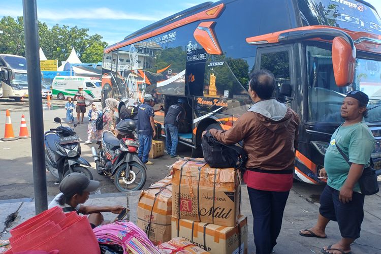 Terminal Tanjung Priok, arus balik Lebaran, Arus Balik Lebaran 2026: Aktivitas Padat di Terminal Tanjung Priok