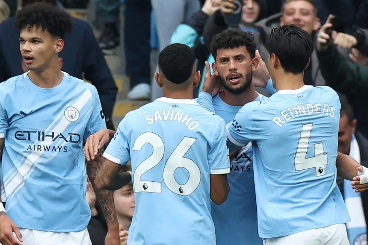 Premier League, Man City, Erling Haaland, Manchester City vs Burnley, liga inggris 2025-2026, Hasil Man CIty Vs Burnley 5-1, Pesta Gol The Citizens