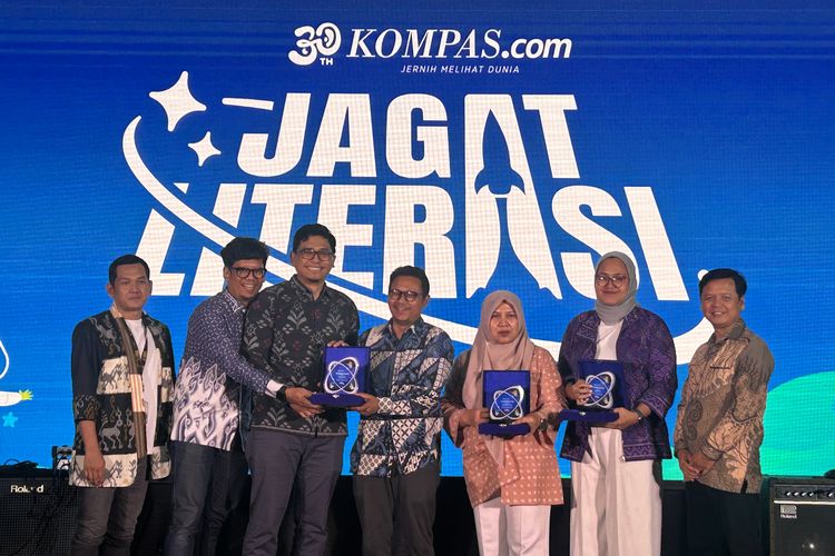 Pandeglang, bapak2id, Jagat Literasi, Jagat Literasi Kompas.com, ulang tahun kompas, pandeglang banten, Cerita Bapak2ID Mengajar Literasi Media untuk Anak di Pandeglang