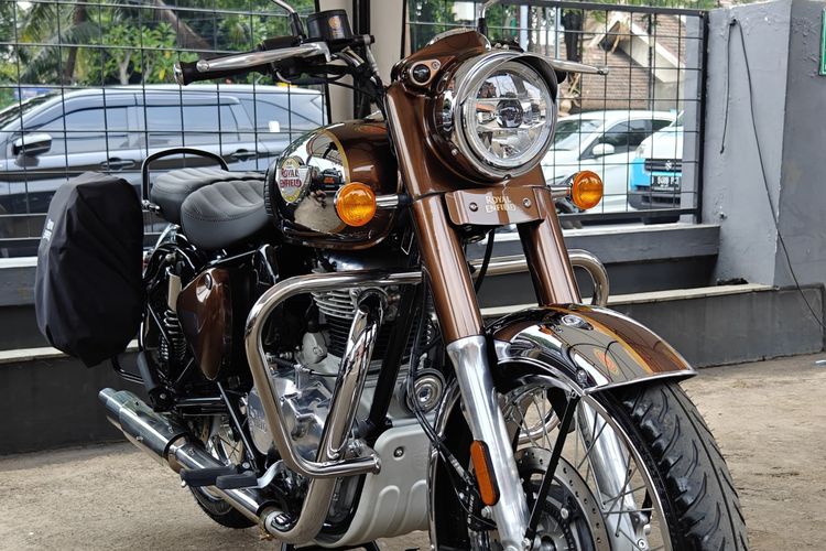 motor gede, pemula, Royal Enfield Classic 350, pengalaman Rizal, Curhat Pemakai Royal Enfield Classic 350 Selama Satu Tahun, Pengalaman Setahun, Performa dan Karakter , Efisiensi Bahan Bakar , Layanan Purnajual dan Komunitas, Tampilan 