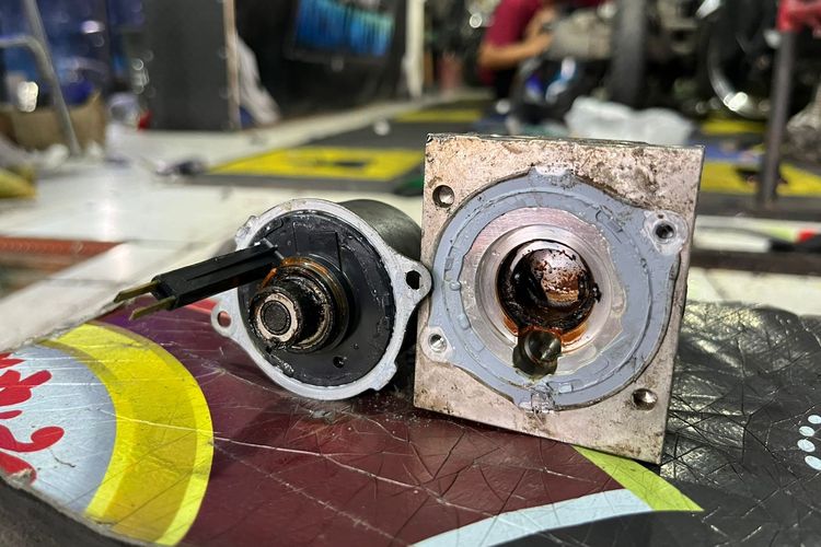 Garasi Aicky Motor, Jangan Sepelekan, Ini Penyebab Awal Kerusakan Rem ABS Motor
