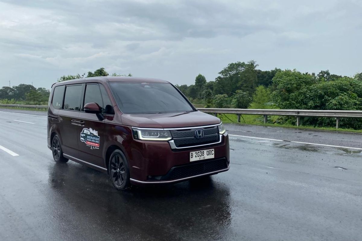 Merapah Trans Jawa 2026, Honda Step WGN, Merapah Trans Jawa 2026 Dimulai, Honda Step WGN e:HEV Jadi Andalan