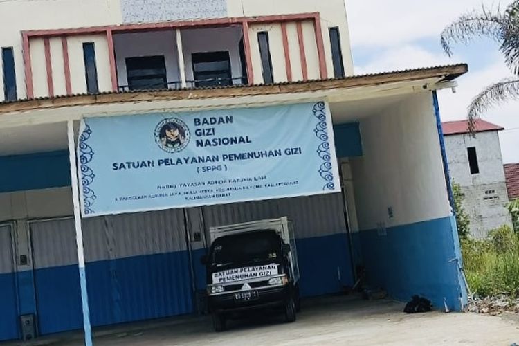 kalimantan barat, Keracunan makan bergizi gratis, keracunan MBG, SDN 12 Benua Kayong, Dapur Mitra Mandiri 2, Menu Ikan Hiu Goreng di MBG Kalbar Berujung Keracunan, 24 Siswa Jadi Korban, Wali Murid Trauma