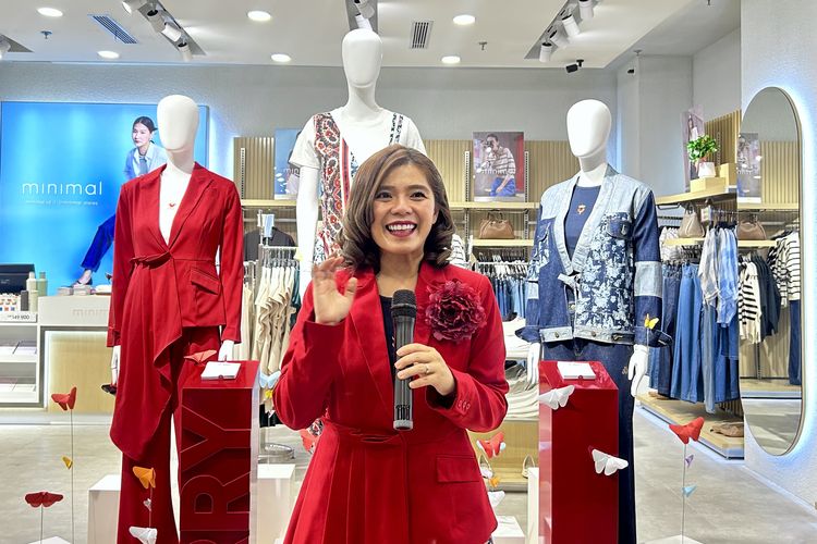 Merry Riana, fashion, MRRY, makna fashion bagi Merry Riana, merry riana umur, merry riana baju, busana merry riana, Merry Riana Ungkap Makna Fashion, Lebih dari Penampilan Luar