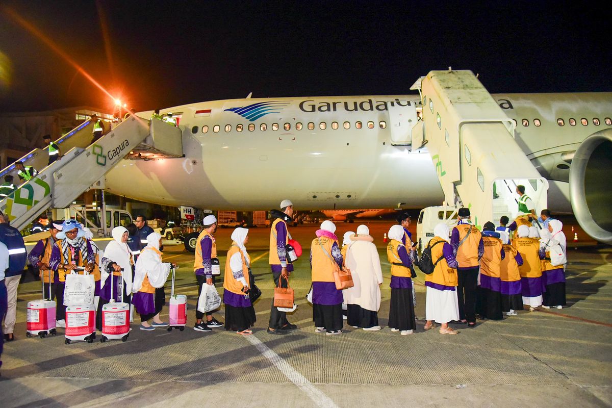 Kemenag, calon jemaah haji, calon jemaah haji gagal ke mekkah, calon jemaah haji gagal berangkat, korupsi kuota haji, 14 Tahun Menunggu, Harapan 8.400 Calon Jemaah Pupus karena Dugaan Korupsi Kuota Haji