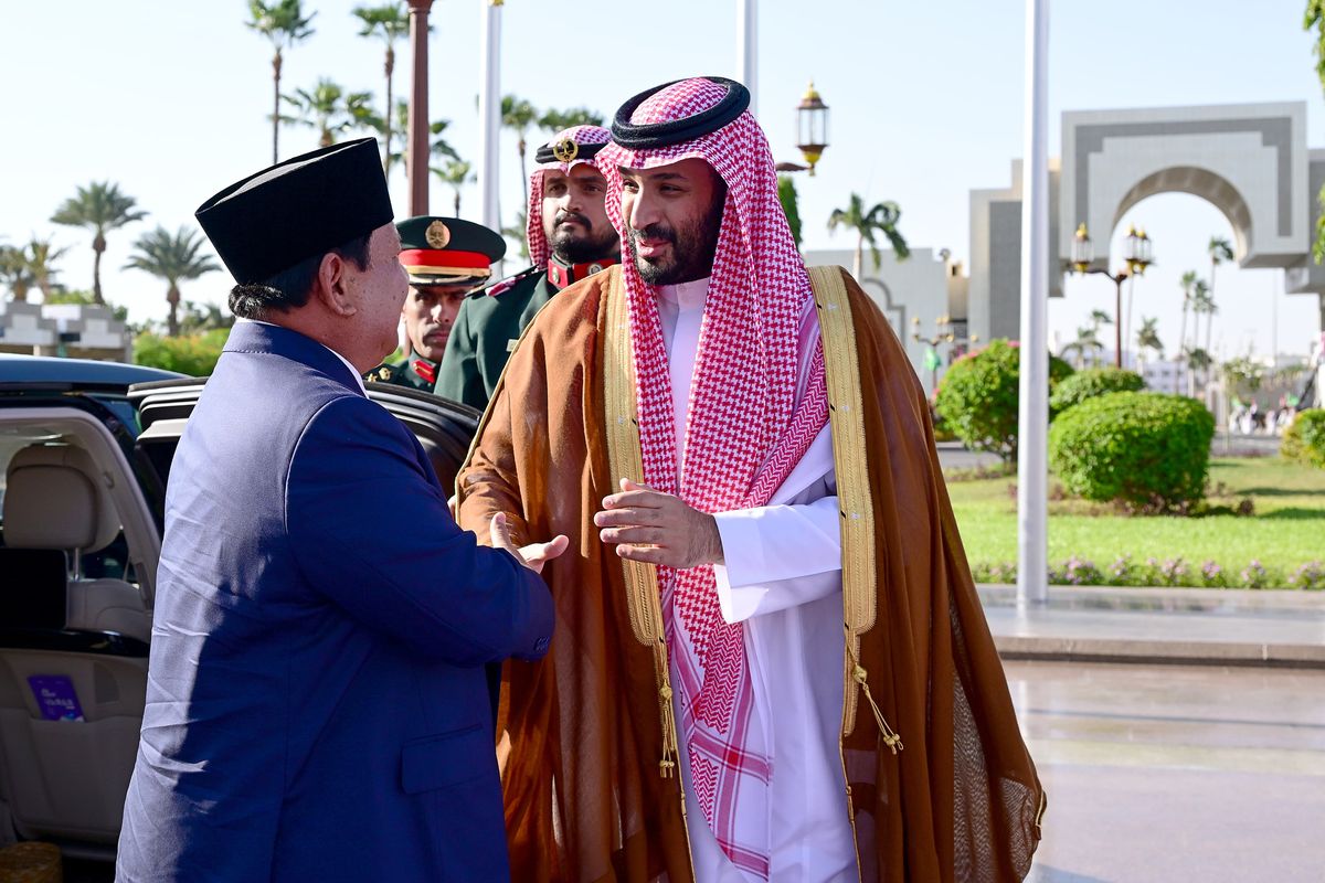 Danantara, Arab Saudi, ACWA Power, Putra Mahkota Arab Saudi, Kampung Haji Indonesia di Mekkah, Putra Mahkota Arab Saudi Setujui Investasi Rp 162 Triliun dengan Danantara, Disepakati Langsung oleh Prabowo dan Pangeran Mohammed bin Salman, Fokus pada Energi Bersih dan Energi Terbarukan, Pembentukan Supreme Council dan Peta Jalan Investasi, Nilai Total Kesepakatan Capai Rp 438 Triliun