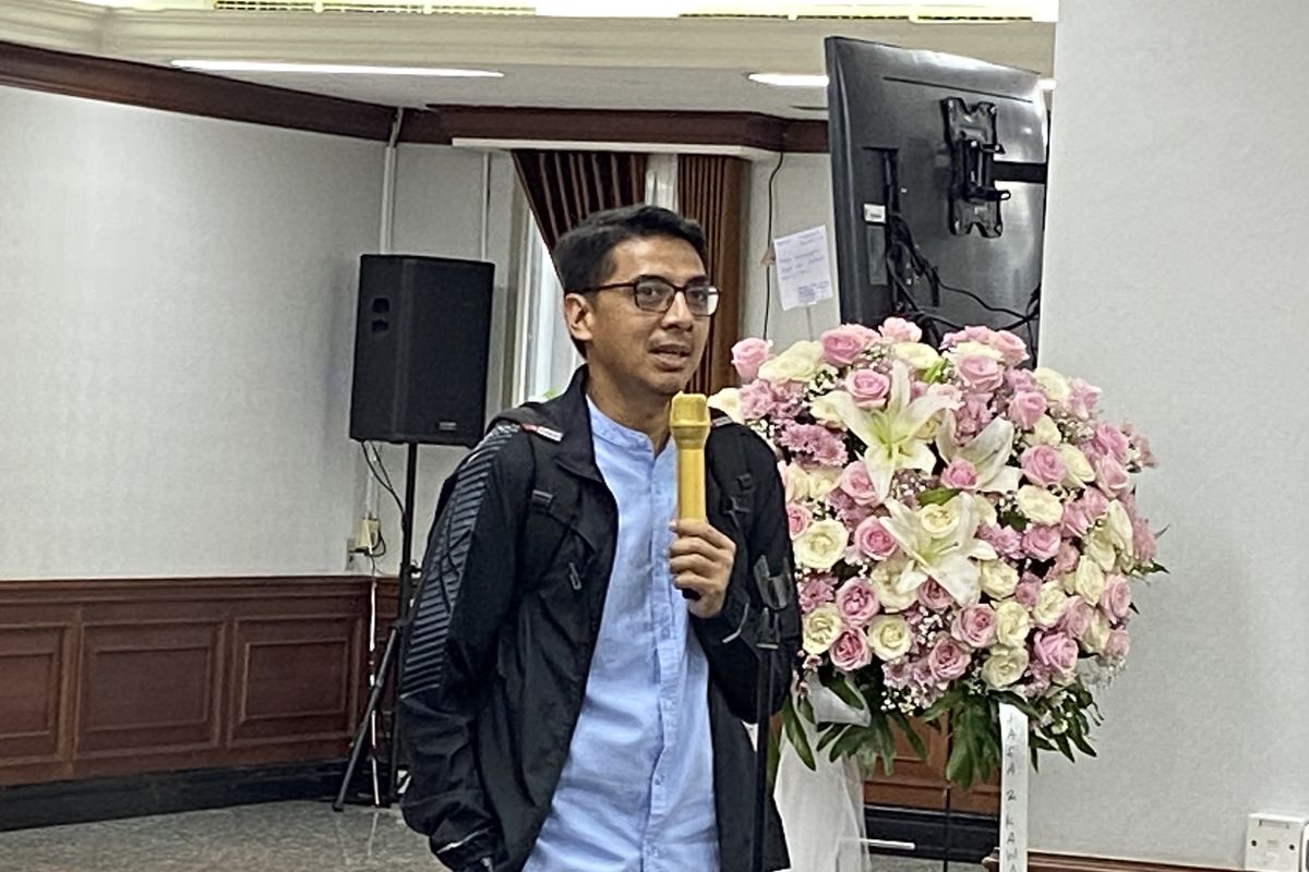 Zainal Arifin Mochtar, Profil Zainal Arifin Mochtar, Ini Rekam Jejak Guru Besar UGM yang Sempat Alami Teror