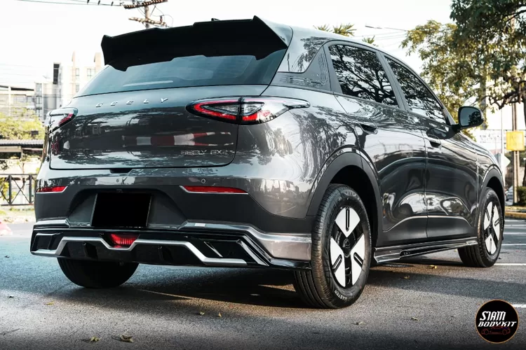 modifikasi, bodykit, Geely EX2, Modifikasi Geely EX2, Pakai Bodykit Thailand Jadi Lebih Sporty
