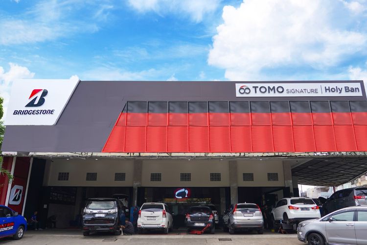 Bridgestone Indonesia, TOMO Signature, Perusahaan Ban Mobil Ini Hadirkan Layanan Premium di Pluit