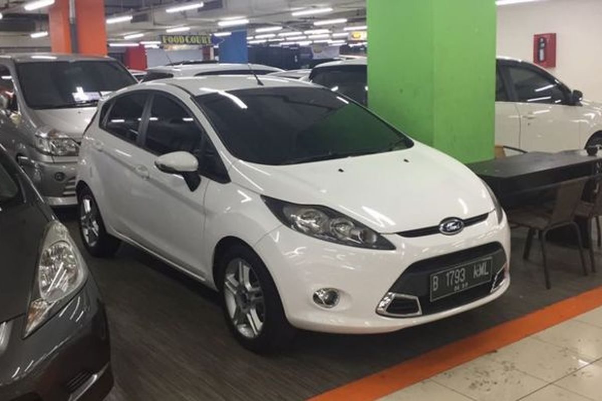 Ford, Ford bekas, mobil bekas, ford bekas, Bengkel Ford, Erna Motor, Panduan Cek Mobil Ford Bekas, Fokus di Pendinginan dan Transmisi