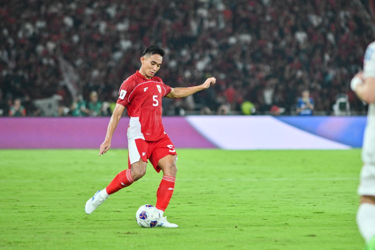 Patrick Kluivert, Rizky Ridho, timnas Indonesia, Indonesia Vs Bahrain, ole romeny, Timnas Indonesia vs Bahrain, Joey Pelupessy, Indonesia Vs Bahrain: Kluivert Puji Ole Romeny, Joey Pelupessy, dan Rizky Ridho