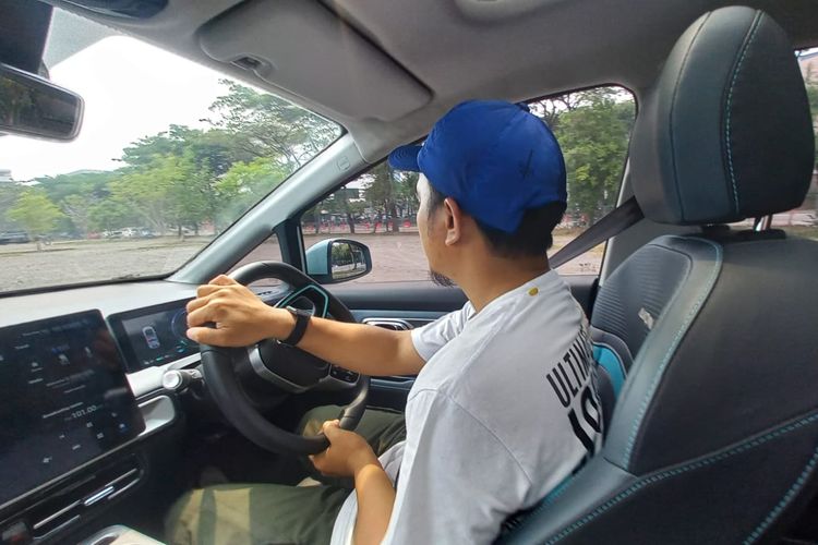 mengemudi, keselamatan berkendara, Cara Menghadapi Pengemudi Grasak-grusuk Menurut Ahli Safety Driving