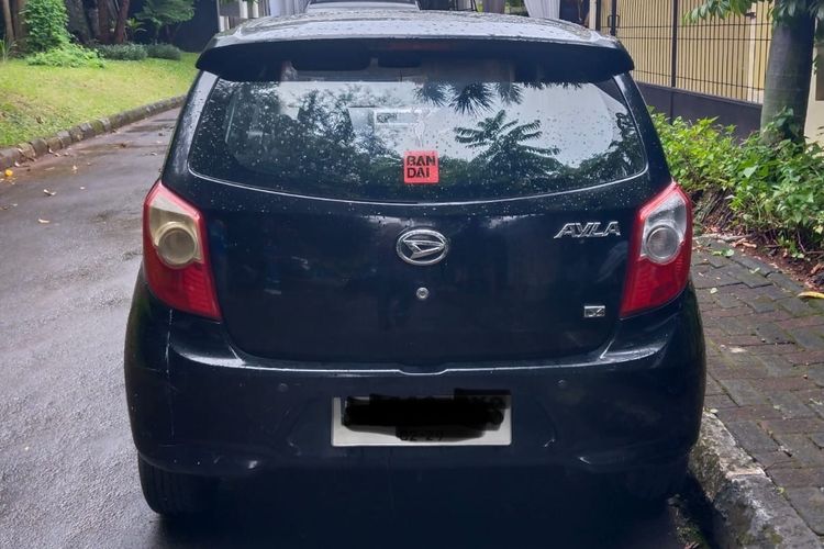Mobil LCGC, Daihatsu Ayla, irit bahan bakar, Daihatsu ayla, mobil lcgc, pengalaman pemilik, Keunggulan dan Kekurangan Daihatsu Ayla dari Pemiliknya
