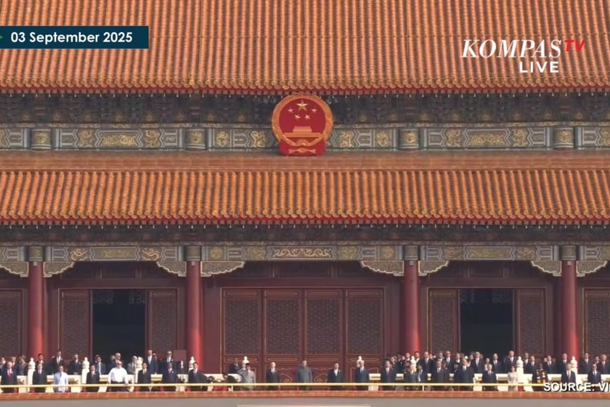 Vladimir Putin, Kim Jong Un, prabowo subianto, Xi Jinping, Prabowo ke China, Prabowo Hadiri Parade Militer di Beijing, Prabowo Hadiri Parade Militer di Beijing, Berdiri Sejajar dengan Xi Jinping dan Putin, Satu Barisan dengan Putin, Xi Jinping, dan Kim Jong Un, Peringatan 80 Tahun Kemenangan Perang Rakyat China, Perjalanan Prabowo Sempat Tertunda, Stabilitas Membuat Prabowo Putuskan Berangkat, Agenda Prabowo di China