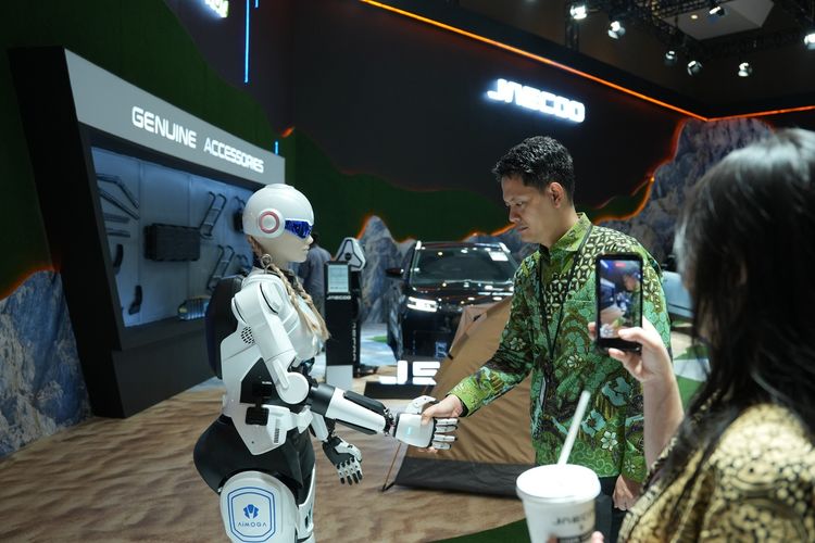AiMoga, robot humanoid, Chery, Jaecoo, Indonesia International Motor Show, IIMS, Chery Mulai Jualan Robot Humanoid, Dibanderol Rp 700 Jutaan