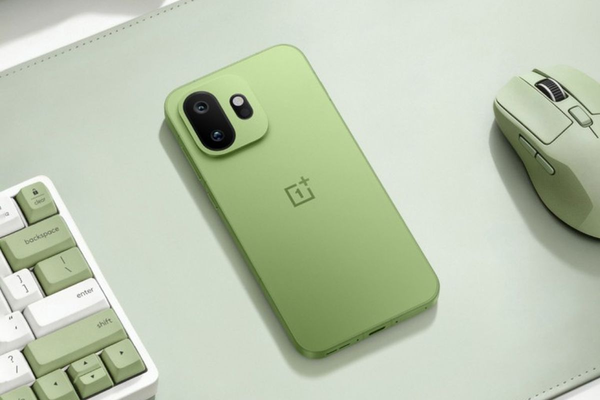 OnePlus, baterai, OnePlus 15T, tahan air, OnePlus 15T Resmi, HP Baterai 7.500 mAh dan Kebal Air Panas