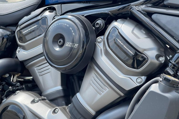 Harley-Davidson, Nightster Special, motor harley, Harley-Davidson termurah, Harley-Davidson Nightster Special, Spesifikasi Harley-Davidson Nightster Special, Tenaga dan Torsi Buas
