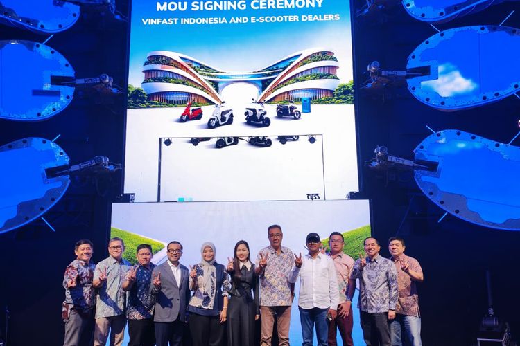 diler, motor listrik, VinFast, kendaraan listrik, VinFast Targetkan Mulai Jualan Skuter Listrik Kuartal II/2026