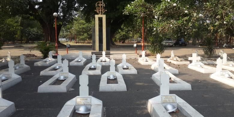 prabowo subianto, pahlawan, jalan daan mogot, profil daan mogot, daan mogot pahlawan, Sosok Daan Mogot, Pahlawan yang Gugur bersama 2 Paman Prabowo Subianto, Profil Daan Mogot, Daan Mogot masuk PETA di usia 14 tahun, Pangkat mayor di usia 16 tahun, Tewas di Pertempuran Lengkong bersama paman Prabowo, Daan Mogot dan 2 paman Prabowo gugur