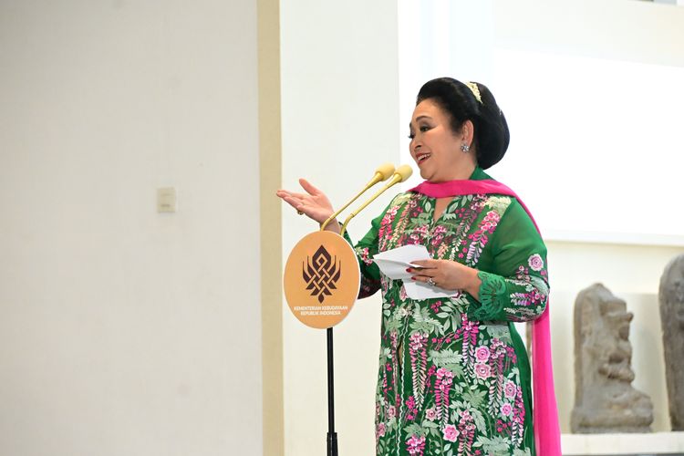 fadli zon, Titiek Soeharto, Selvi Ananda, Iriana, Hari Kebaya Nasional, hari kebaya nasional 2025, kebaya bercerita, Perayaan Hari Kebaya Nasional 2025 di Museum Nasional, Parade hingga Diplomasi Budaya