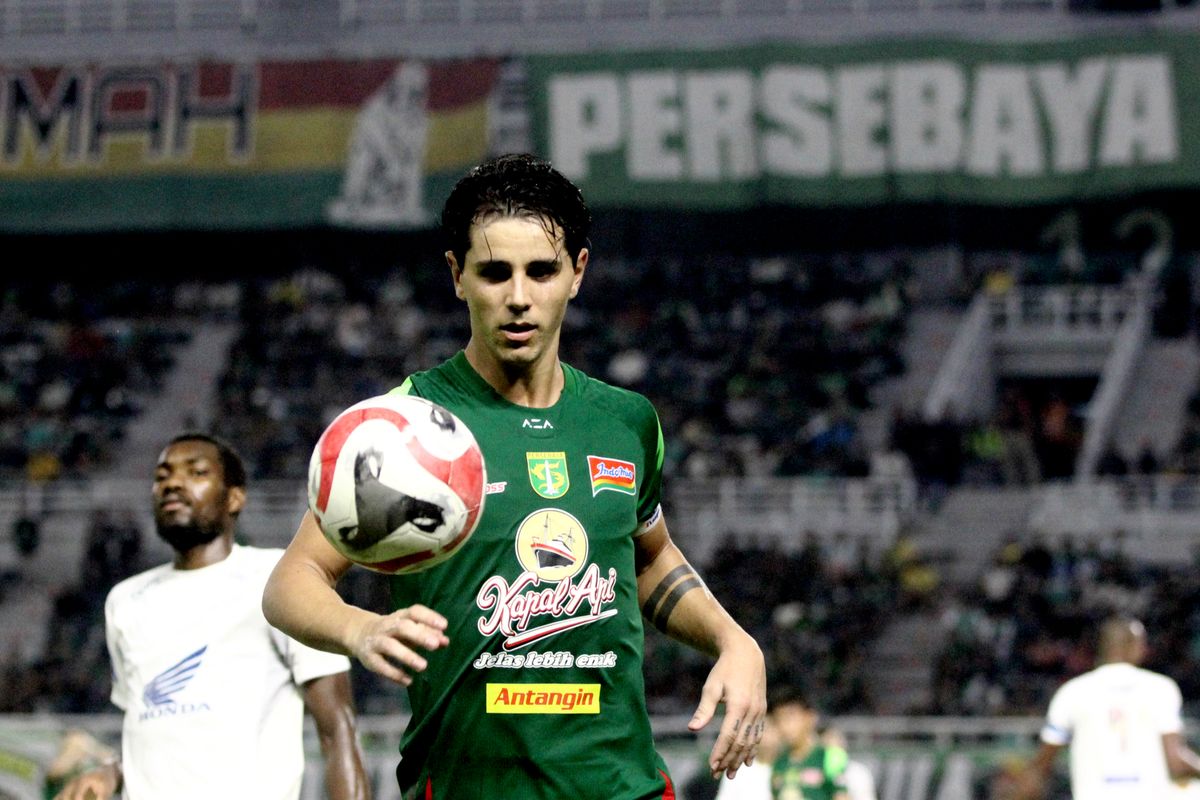 Persebaya, Bernardo Tavares, Bruno Moreira, Persebaya Vs Persib: Maung Mengancam, Tavares sampai Siapkan Plan C