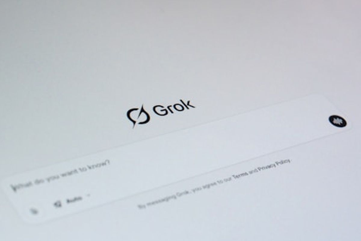 pornografi, konten asusila, Grok AI, Komdigi Temukan Celah di Grok AI, Belum Bisa Cegah Konten Pornografi