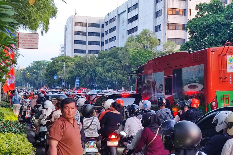 Lapangan Banteng, Dishub DKI Jakarta, lalu lintas, kendaraan bermotor, Akses Jalan Lapangan Banteng Terbatas Mulai Hari Ini