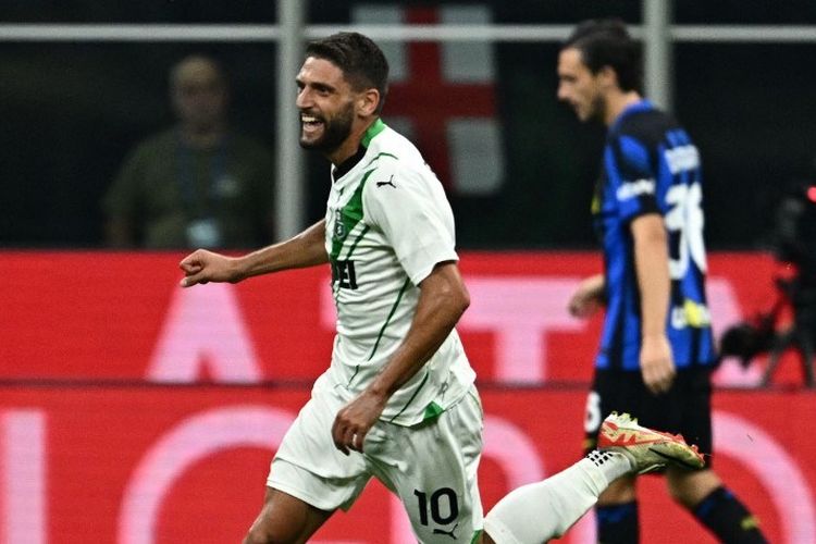Domenico Berardi, AC Milan, Liga Italia, Sassuolo, Jay Idzes, Serie A, Sassuolo Vs AC Milan: Jay Idzes Siap Adang Rossoneri, Berardi Jadi Kunci