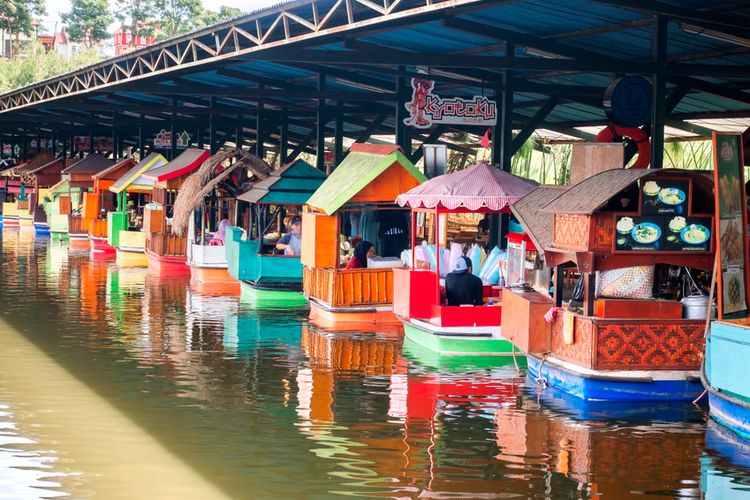 Tempat wisata ramah anak di Bandung, tempat wisata ramah anak di Bandung, tempat wisata di Bandung, tempat wisata ramah anak di bandung, tempat wisata di bandung untuk anak, tempat wisata di bandung yang lagi hits, rekreasi di bandung lembang, 10 Wisata Ramah Anak di Bandung, Pas untuk Libur Panjang Idul Adha, 1. Farmhouse Susu Lembang, 2. Orchid Forest Cikole, 3. Panghegar Waterboom, 4. Floating Market Lembang, 5. Jendela Alam, 6. Dusun Bambu, 7. Trans Studio Bandung, 8. Dago Dreampark, 9. Minimania Lembang, 10. Museum Geologi Bandung