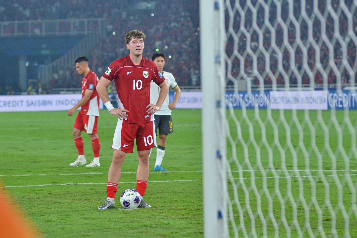timnas indonesia vs arab saudi, Jeddah, ole romeny, kualifikasi piala dunia 2026, patrick kluivert, Timnas Indonesia, Arab Saudi, Jadwal Timnas Indonesia di putaran 4 kualifikasi Piala Dunia 2026, jadwal timnas indonesia vs arab saudi, Senyuman Kluivert Lihat Ole Romeny Kembali Jelang Timnas Lawan Arab Saudi