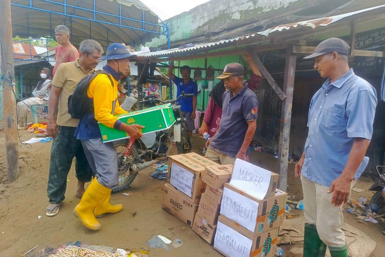 Pidie Jaya, Pidie, Hidup Tanpa Listrik dan Air Bersih Pascabanjir, Warga Pidie Jaya Tetap Jaga Adat Memuliakan Tamu