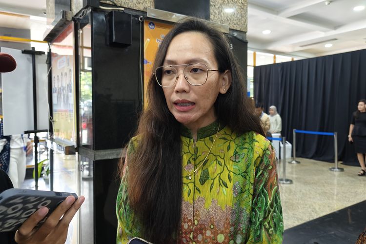 Canva, aplikasi desain, aplikasi desain canva, Mendikdasmen, Mendikdasmen Minta Canva Perluas Pelatihan Guru hingga Wilayah 3T