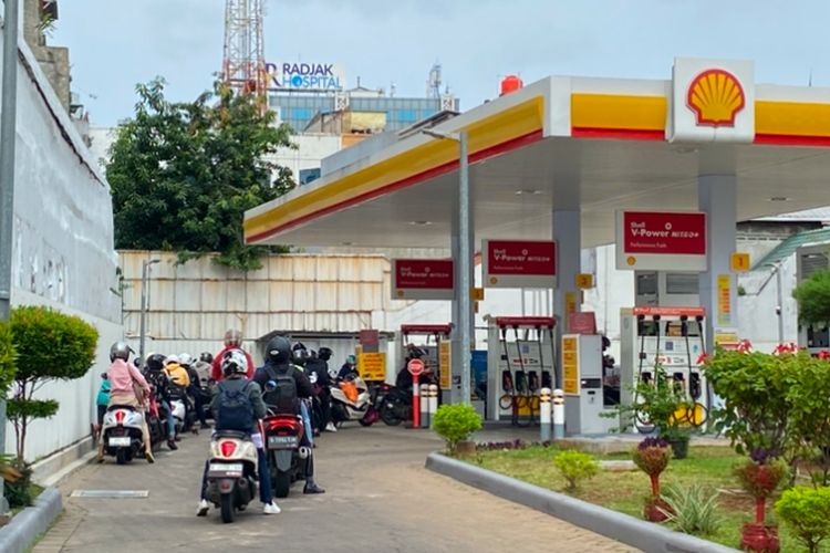 otomotif, Bahan bakar minyak, bahan bakar minyak (BBM), Perbedaan BBM RON 90, 92, 95, dan 98: Mana yang Sesuai Kendaraan Anda?