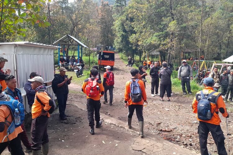 Bukit Mongkrang, Pendaki Hilang di Bukit Mongkrang Belum Ditemukan, Jalur Pendakian Masih Tutup Sementara