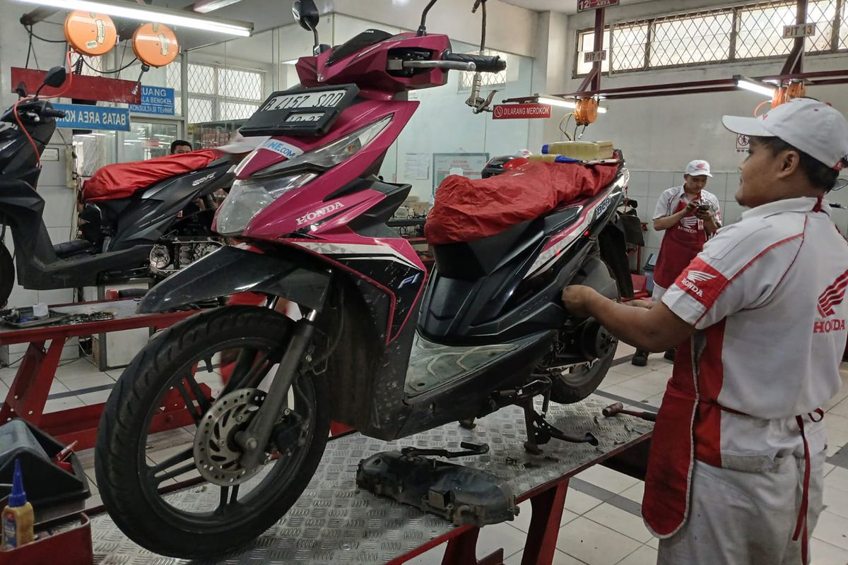 Promo, motor, servis, sepeda motor, Wahana Honda, Promo Servis Motor Matik Honda, Ada Potongan Jasa 15 Persen