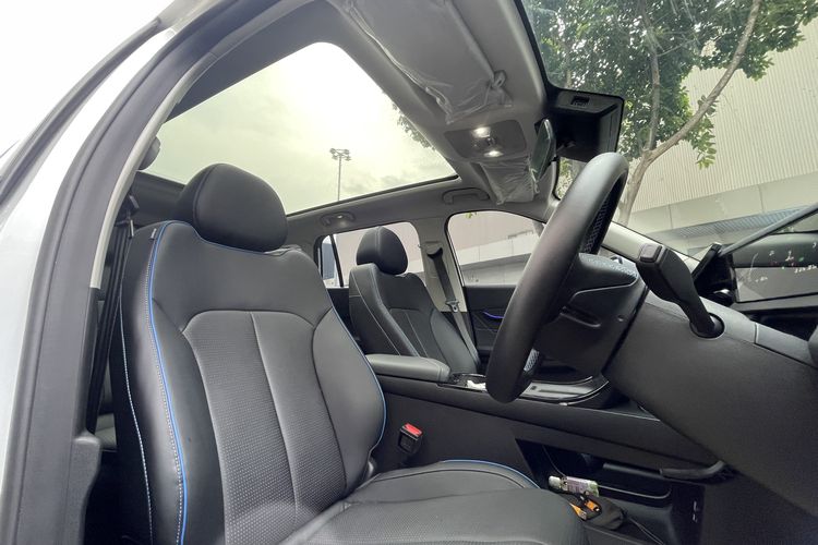 mobil listrik, Jaecoo J5 EV, Wuling BinguoEV, Jaecoo J5 EV Lawan Wuling BinguoEV, Mana Lebih Direkomendasikan?
